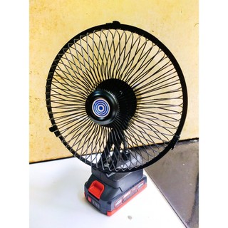 Quạt dùng pin makita