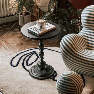 Bàn trà SẮT phong cách vintage retro NAGO, đẹp, sang trọng decor nhà cửa 40x52cm