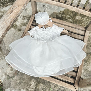 Body suit trắng phối tùng voan cho bé 4-12kg
