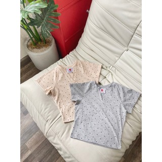  Mẫu mới 2024 Áo thun nữ tay ngắn form ôm cổ chữ V điểm nhấn chấm bi Larie Top - Sibling House