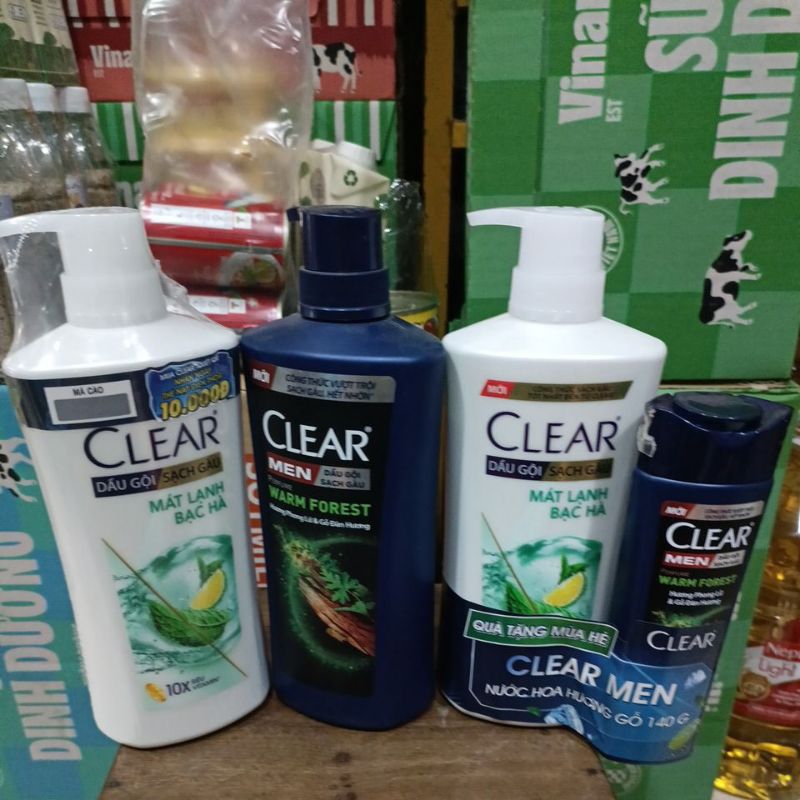 Dầu gội CLEAR chai 630g và clear men chai 600g  có tặng thẻ cào hoặc tặng thêm chai clear men 140g