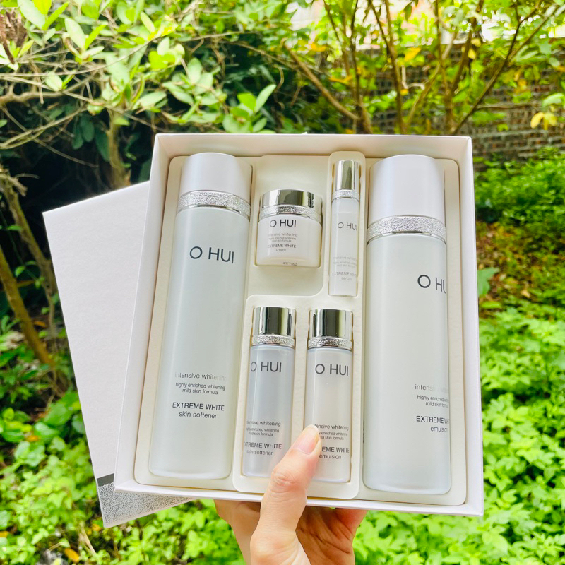 Bộ dưỡng trắng Ohui White Extreme