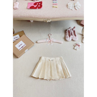 Betti Club - Kimi Skirt - Chân váy xếp li phối nơ