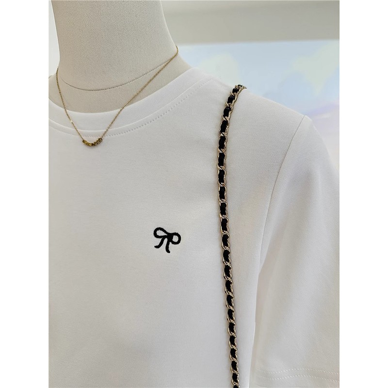 Quần jeans nữ ống rộng màu xanh nhạt , lưng cao , đính nơ & Áo  thun thêu nơ. FEEDBACK THẬT- HÀNG SẴN Suri Clothing | BigBuy360 - bigbuy360.vn