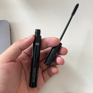 Chuốt mi Missha 4D mascara 7g