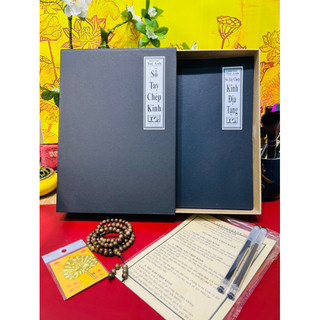Sổ tay chép kinh COMBO 08 vở chép Kinh in mờ (Kèm Vòng 108 hạt + Lá Bồ Đề +Hộp đựng + Bút) -Tuệ Anh