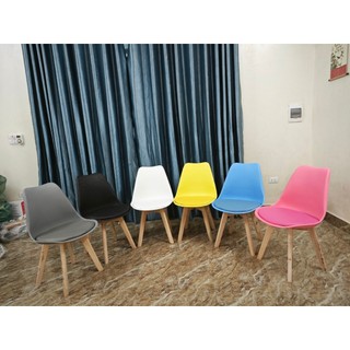Mặt Nệm Ghế Eames Chân Gỗ ( Chỉ Có Mặt Nệm )