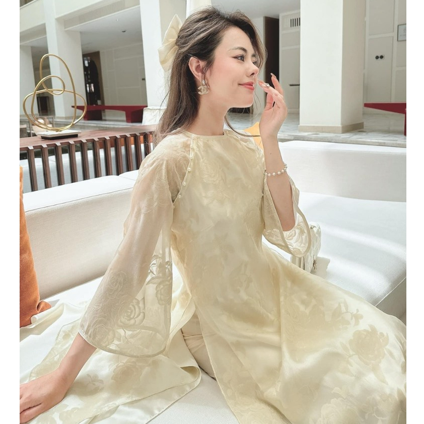 Áo dài cách tân Cẩm anh,Áo Dài Trắng siêu xinh 4 tà may sẵn 2024- Áo dài DiDi