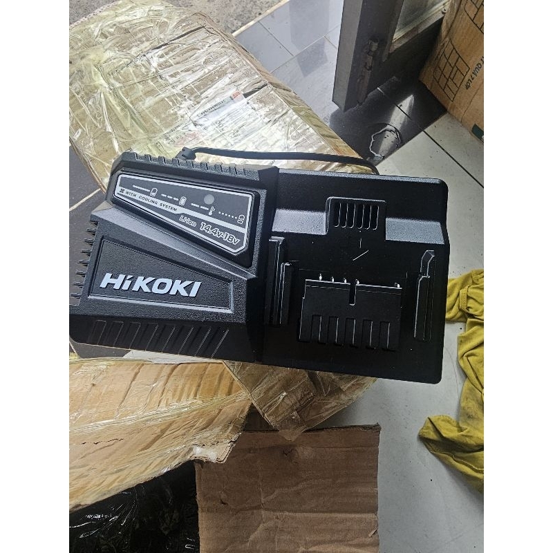 sạc hikoki 18v điện 220v sạc Hitachi 18v sạc metabo 18v điện 220v nguyên bản