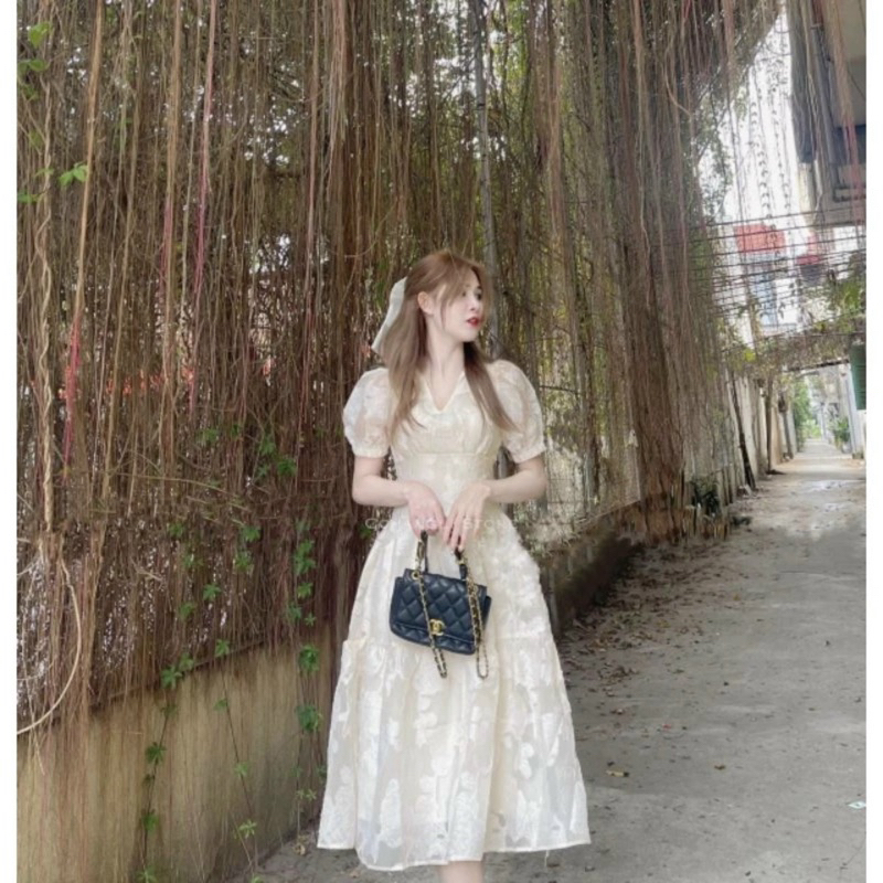 váy hoa nổi