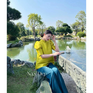 Set áo vàng quần xanh