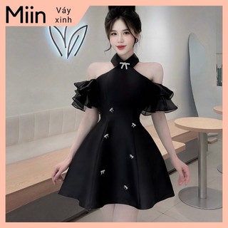 Váy cổ yếm đính đá