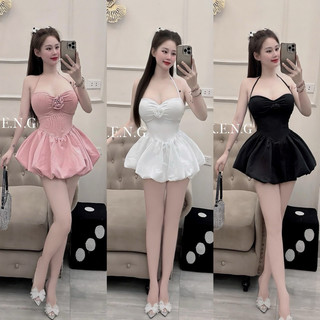 Váy cup chân bồng đính hoa xinh xỉu đi dạo phố