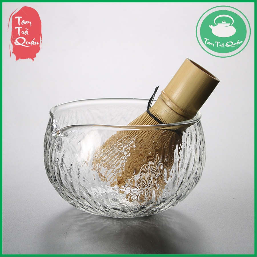 Chén thủy tinh trong suốt pha trà matcha
