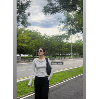 [BEING.ATELIER] Áo body cổ đồ tay dài Long Sleeved Top