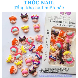 Charm Hoạt hình 3D hình cô gái
