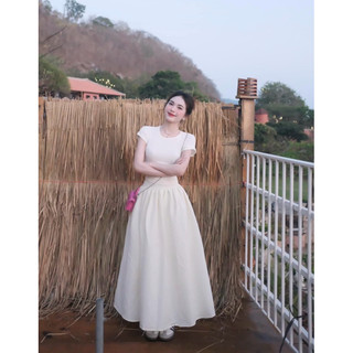 SET TRẮNG ÁO + CHÂN VÁY MIDI
