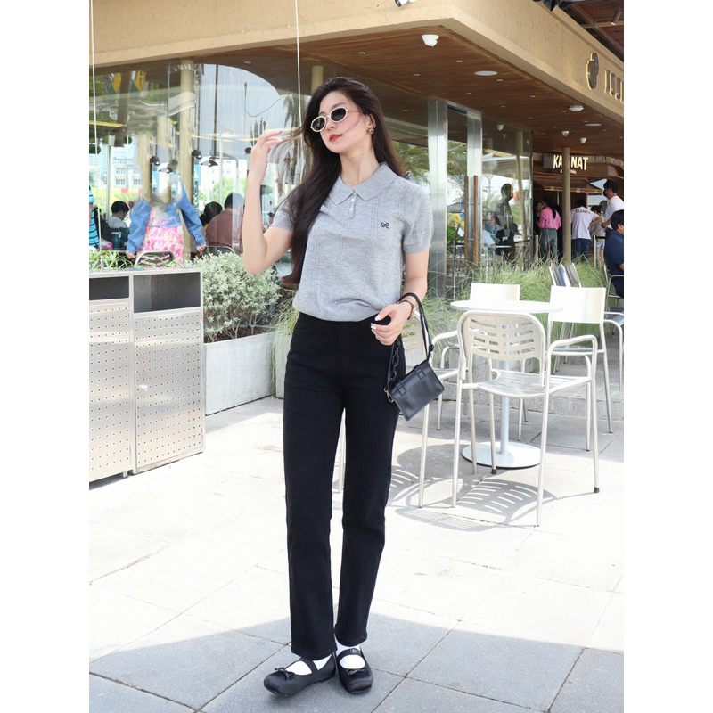 LIN CLOSET [QDL131] Quần jean BASIC ỐNG ĐỨNG PHỐI TÚI SAU LẠ MẮT