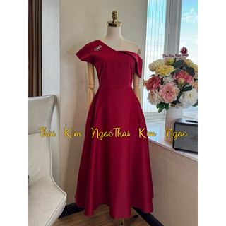 Đầm dự tiệc lệch vai tafta cài nơ