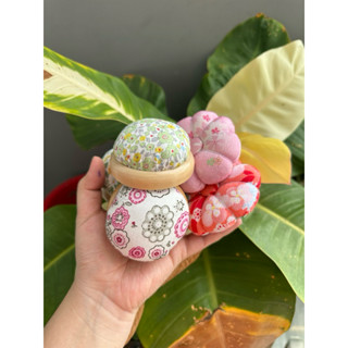 [Hoả tốc] - Gối cắm kim đế gỗ, trái bí màu ngẫu nhiên