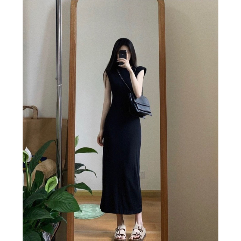 Váy maxi đệm vai