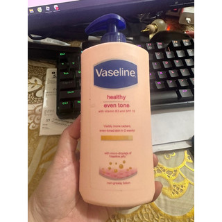 Dưỡng thể VASELINE HEALTHY EVEN TONE 400ml