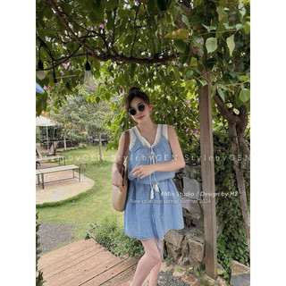 Váy Kẻ Rút Eo Phối Ren Thô