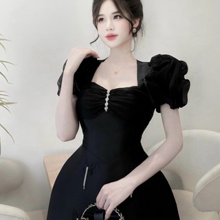 Váy Tapta Đính Hoa Cổ Vát Sóng