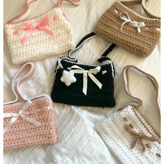 Túi đeo vai ruy băng nơ coquette móc len/Ribbon bag crochet