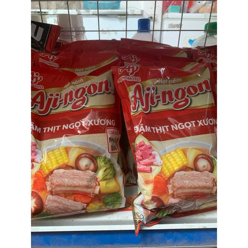 Hạt nêm Aji-ngon gói 900g