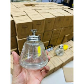 Lọ đưng dung dịch tẩy keo, tách màn.