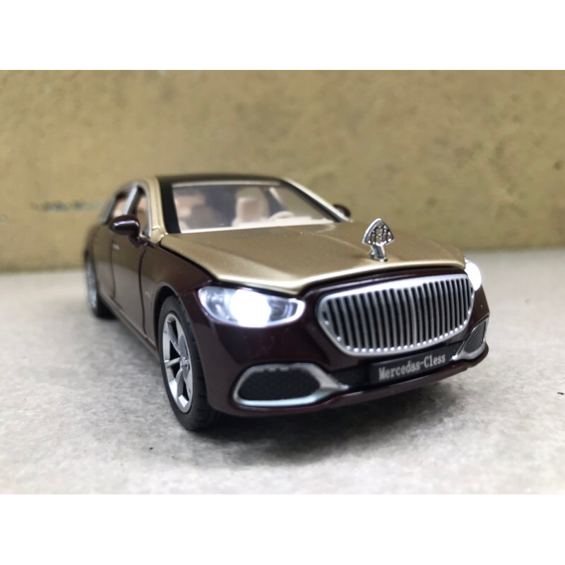Mô hình trang trí xe Mercedes-MayBach S680 1:32 (XMB32S680)