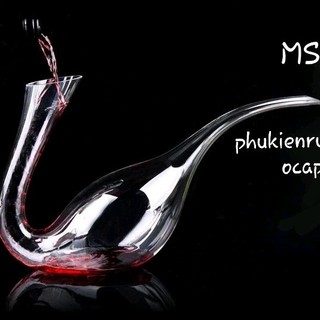 Bình thở rượu vang - Decanter Thiên Nga sáng tạo
