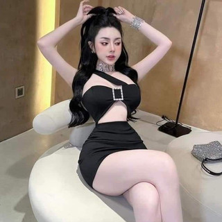 Đầm body dây chéo vai bảng to đính kèm tang vuông nổi bật thaonhu_store