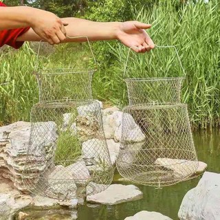 Giỏ đựng cá bằng sắt chắc chắn, gấp gọn tiện lợi