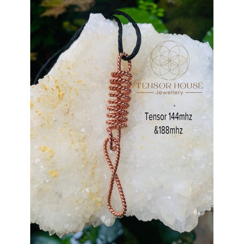 Dây chuyền đồng đỏ Tensor ring vô cực