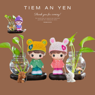 Bình thủy sinh kèm tượng Nam Nữ dắt chó đáng yêu Tiệm An Yên để bàn làm việc, trang trí, quà tặng