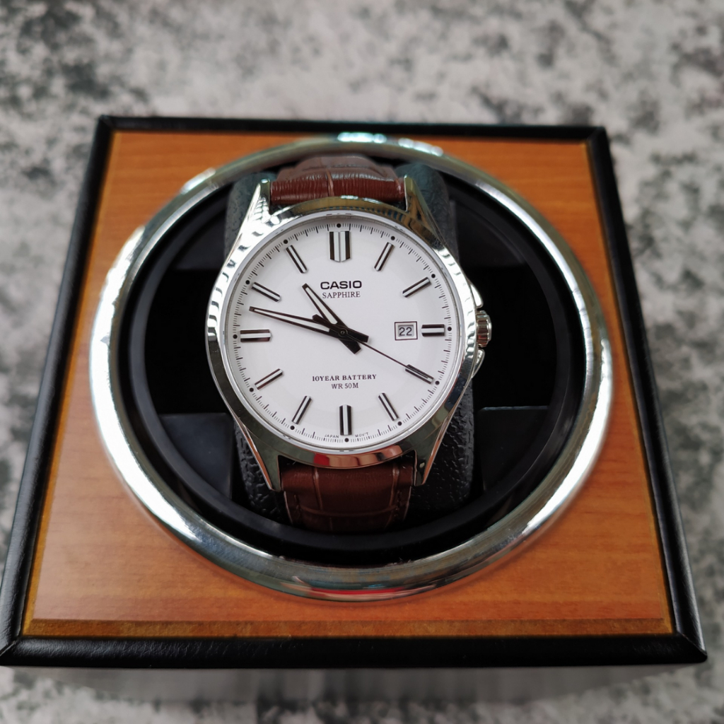 Đồng Hồ Nam MTS-100L-7AVDF Mặt Kính Sapphire Trắng 41.3mm Chống Nước Dạ Quang Dây Da Nâu Chính Hãng Casio