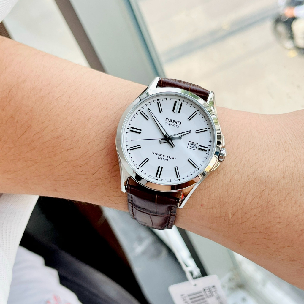 Đồng Hồ Nam MTS-100L-7AVDF Mặt Kính Sapphire Trắng 41.3mm Chống Nước Dạ Quang Dây Da Nâu Chính Hãng Casio