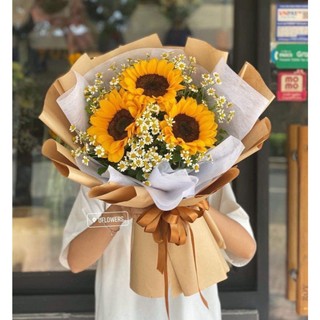  Bó hoa hướng dương, hoa tốt nghiệp ship hoả tốc trong 1 ngày