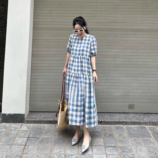 Váy kẻ tầng babydoll cho chị em bầu, hay mặc đi biển đều xinh