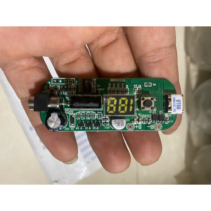 MẠCH PIN ÁO ĐIỀU HÒA 12V CỔNG SẠC TYPE-C 5V VÀ SẠC 8.4v