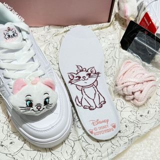 [SIZE 35.5/ 36] Giày Lining x Disney Marie Cat (AGCT382-2)