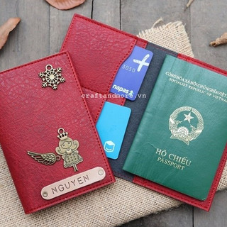 Bao Da Passport Đỏ Boocdo Khắc Tên Chính Hãng
