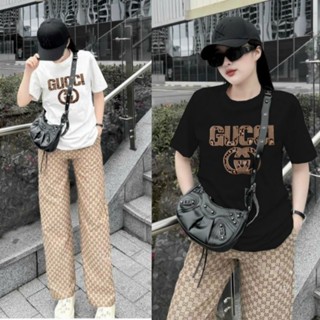 Bộ Đồ Form Rộng Quần Suông Ống Rộng Áo Thun Cotton Thêu Logo Phối Quần Bố Họa Tiết