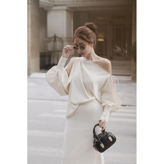 Set lụa lệch vai 𝐀𝐒𝐇𝐘𝐋𝐄𝐘