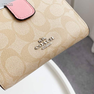 VÍ nữ MEDIUM CORNER ZIP