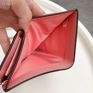 VÍ nữ MEDIUM CORNER ZIP