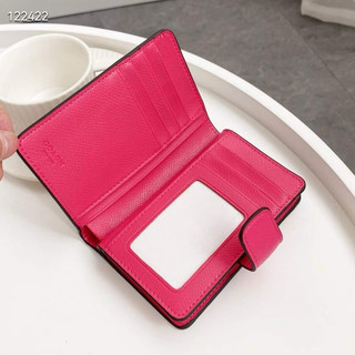 VÍ C MEDIUM CORNER ZIP WALLET