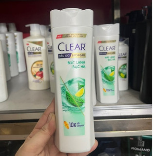 DẦU GỘI CLEAR MÁT LẠNH BẠC HÀ (340G)